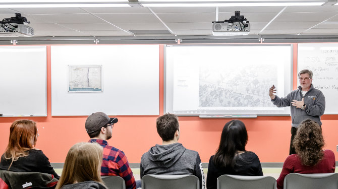 An instructor details maps in the McMaster map library